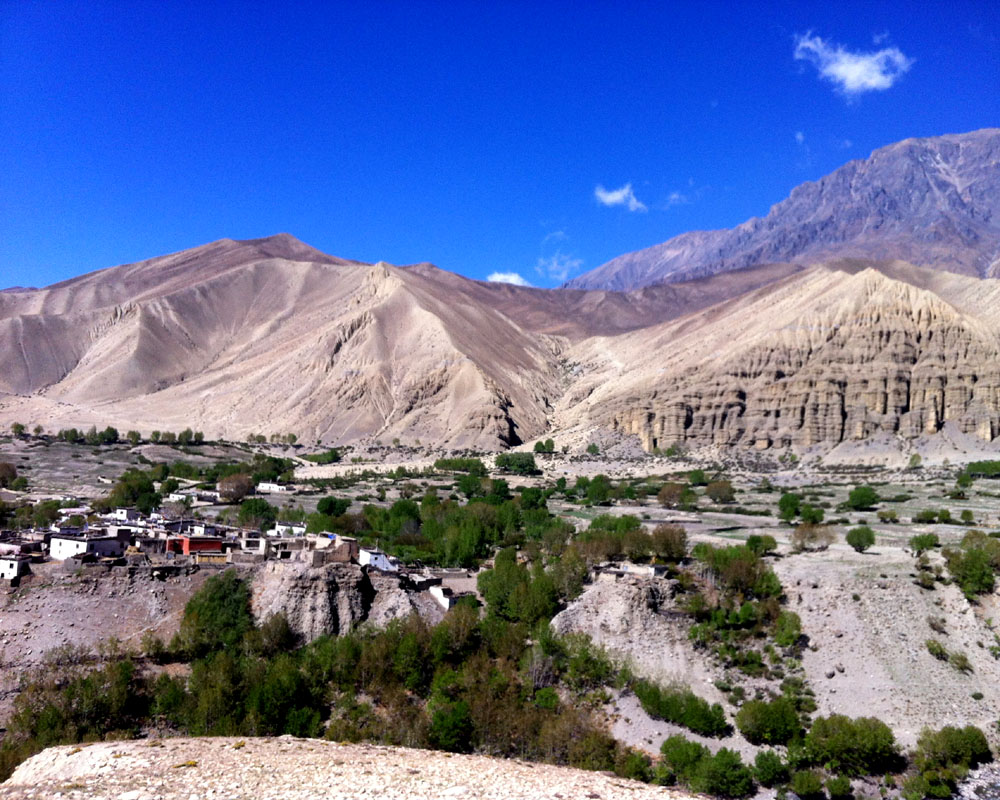 Mustang Trekking